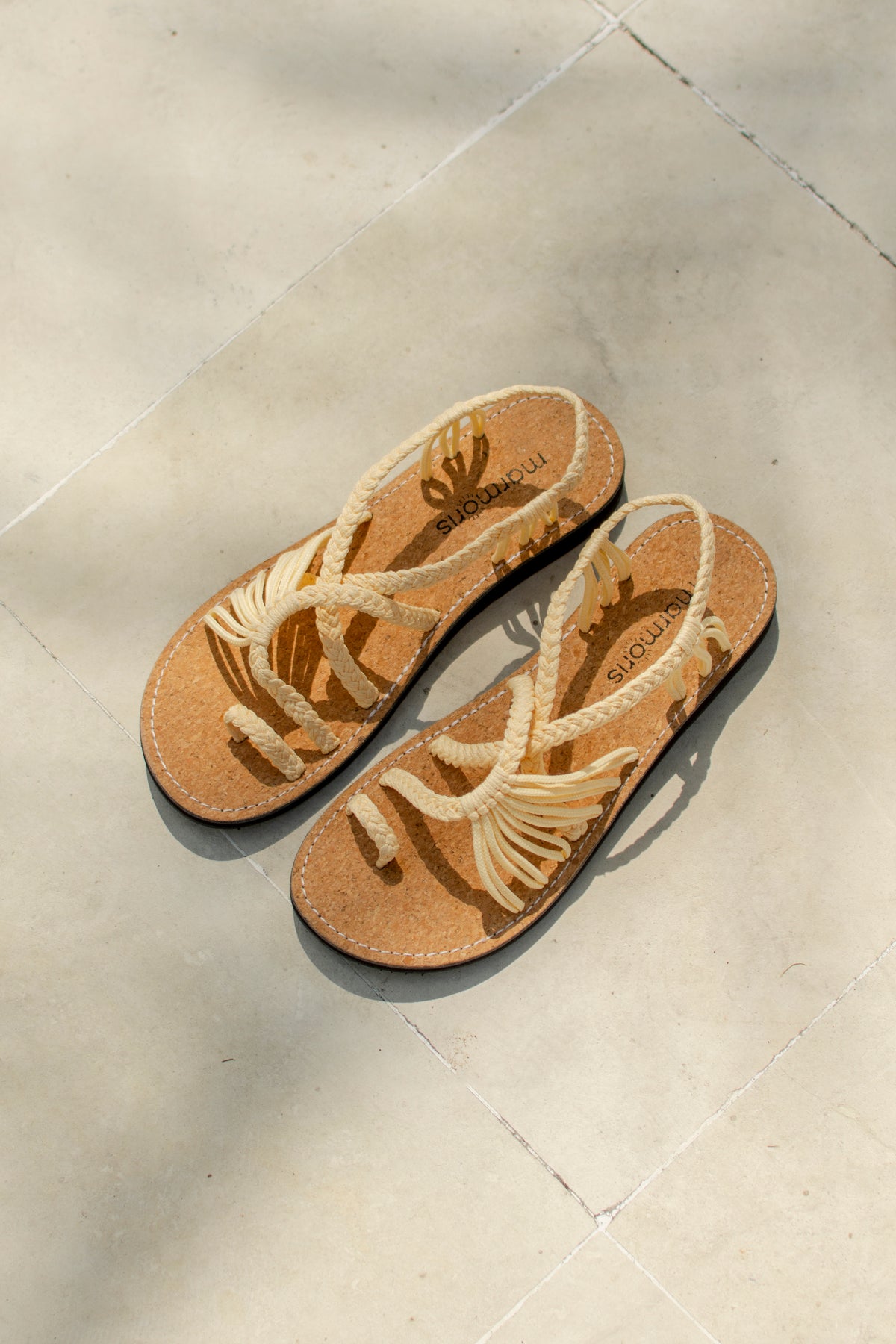 EXPLORE-CREME-CORK